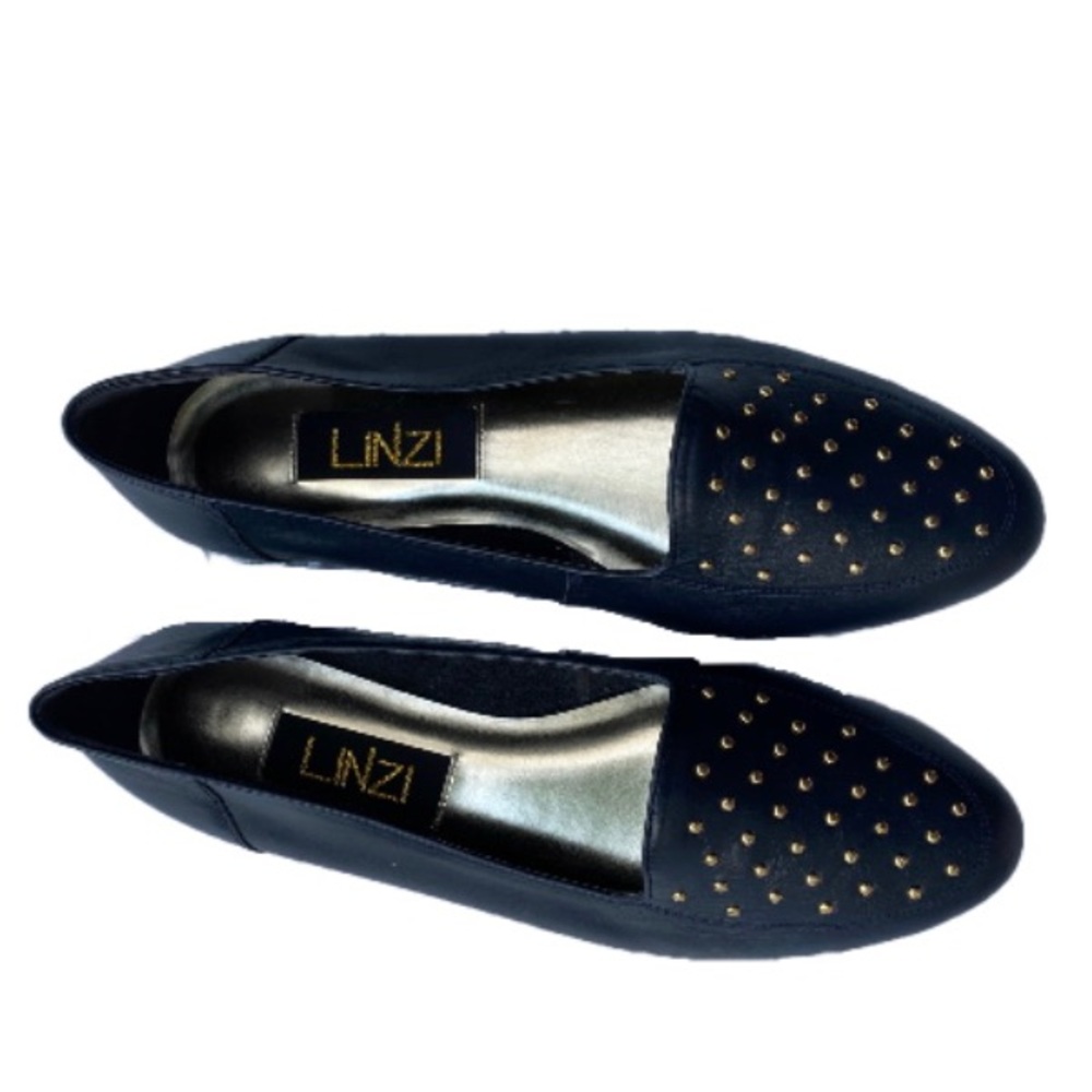 Linzi Navy Flats w/ Gold Studs NWOT 11